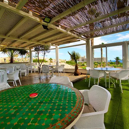 Daire Waves Of Tranquility *