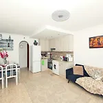 Waves Of Tranquility Apartment *